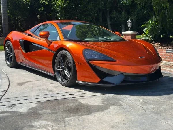 2019 McLaren 570S Spider - Image 2 of 11