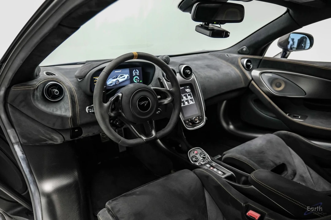 2019 McLaren 600LT - Image 2 of 31