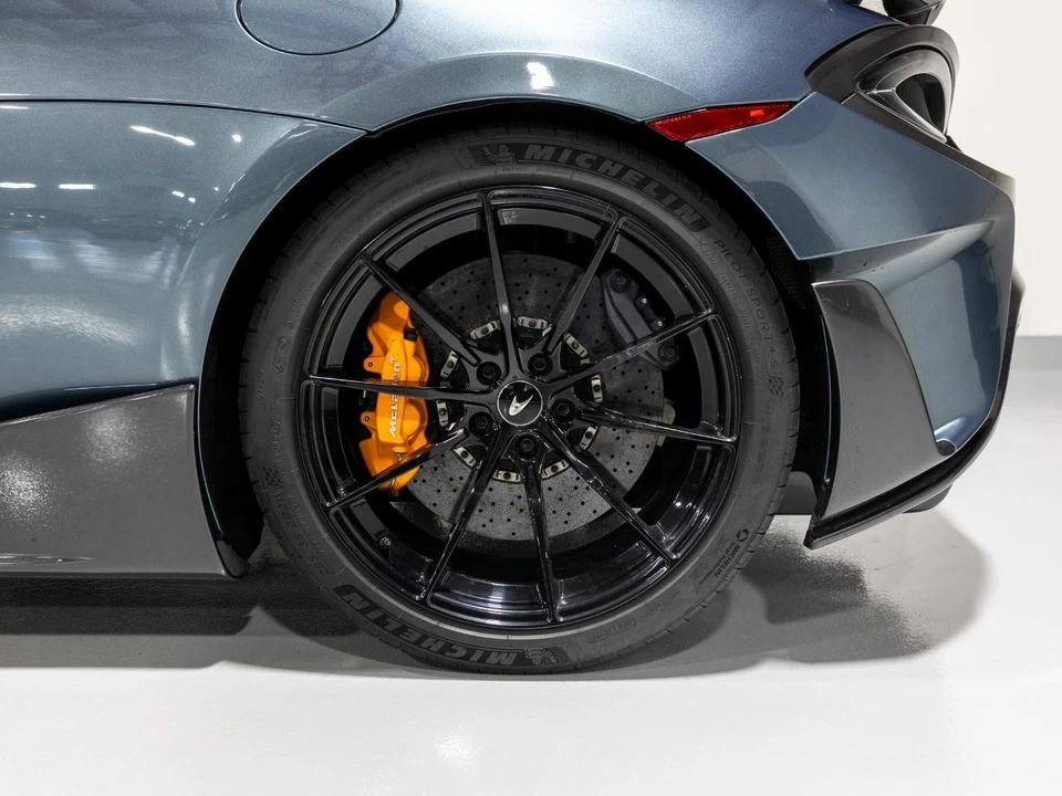 2019 McLaren 600LT - Image 27 of 31