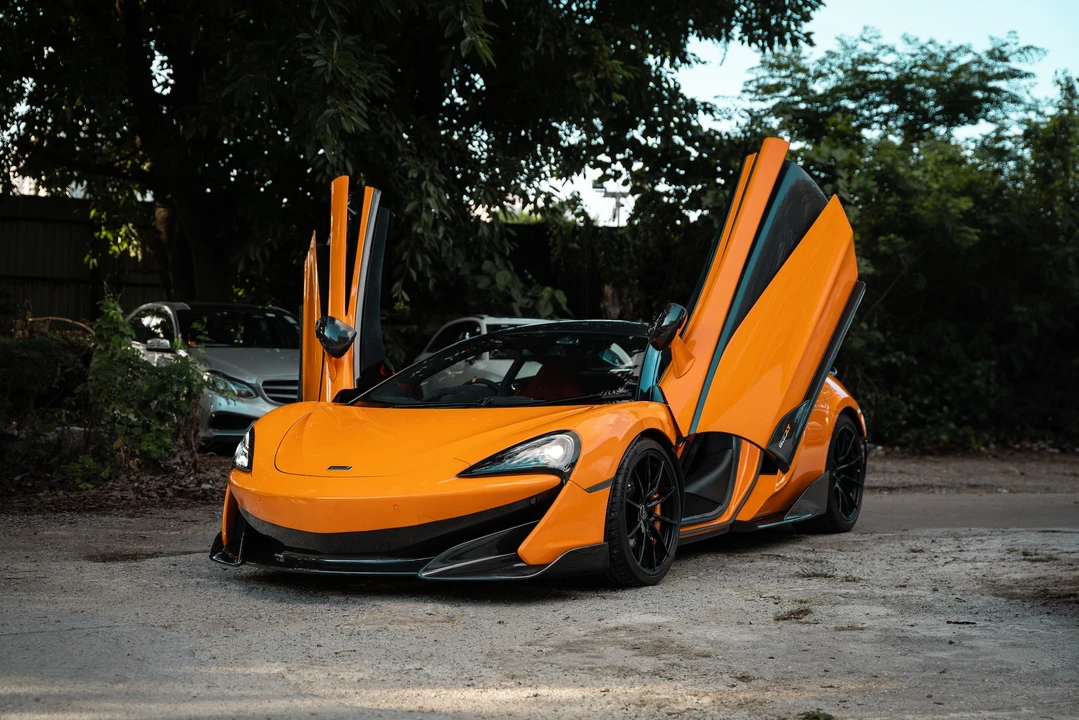 2019 McLaren 600LT - Image 3 of 31
