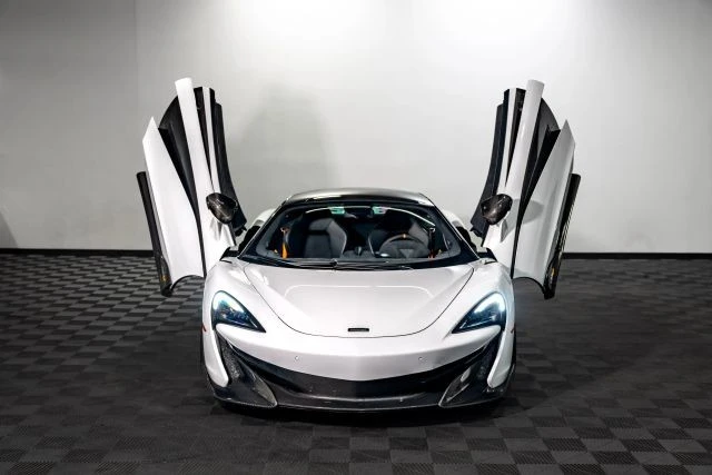 2019 McLaren 600LT - Image 2 of 21