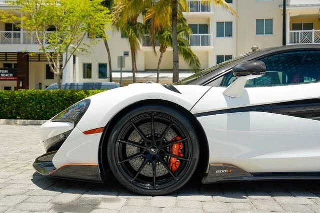 2019 McLaren 600LT - Image 14 of 31
