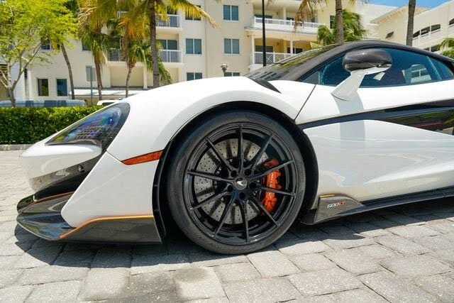 2019 McLaren 600LT - Image 12 of 31