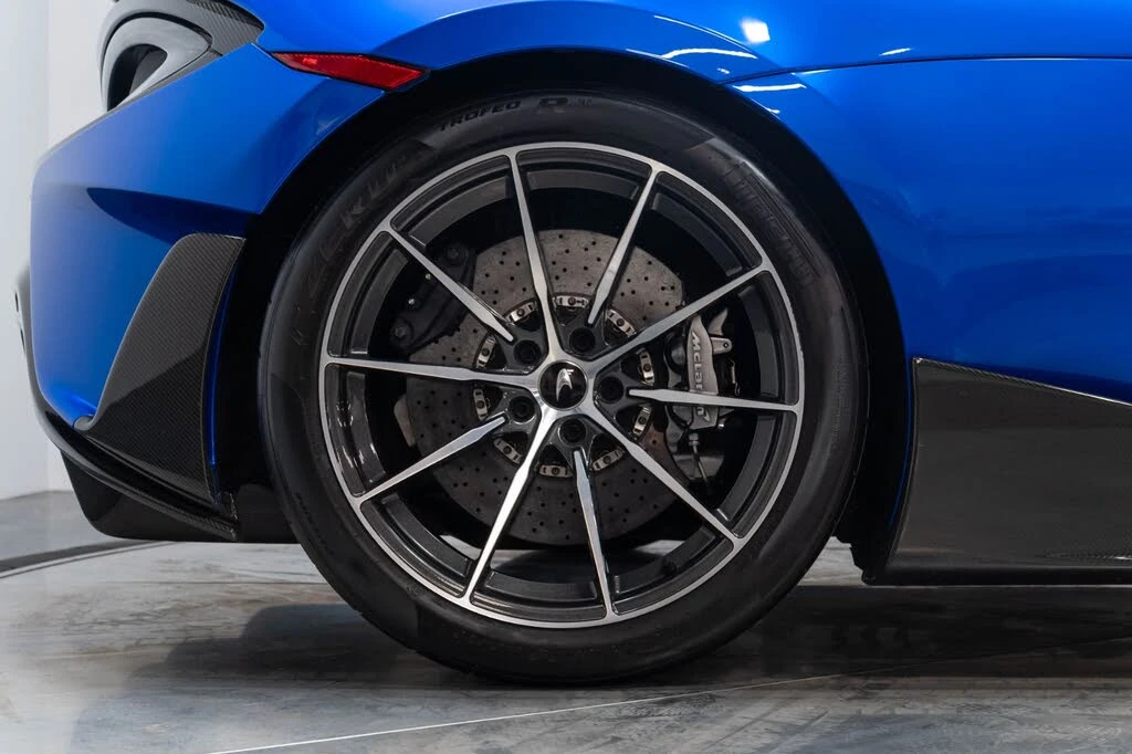 2019 McLaren 600LT - Image 23 of 31