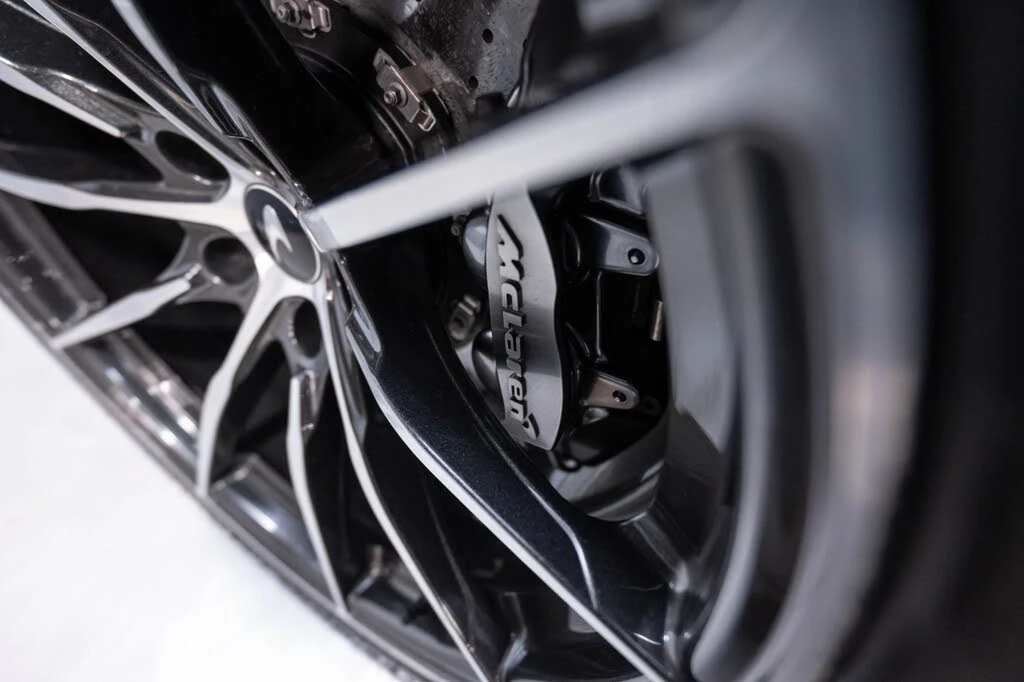 2019 McLaren 600LT - Image 24 of 31
