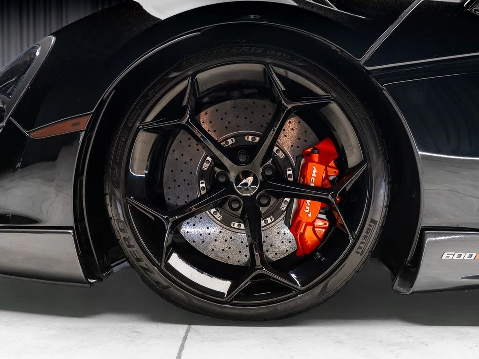 2019 McLaren 600LT - Image 7 of 31