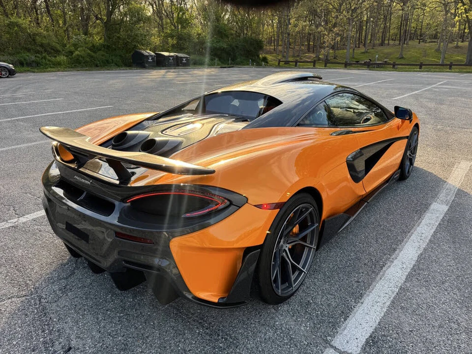 2019 McLaren 600LT - Image 10 of 31