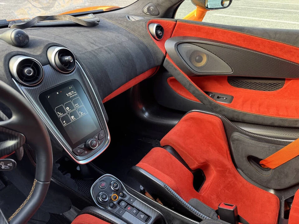 2019 McLaren 600LT - Image 26 of 31