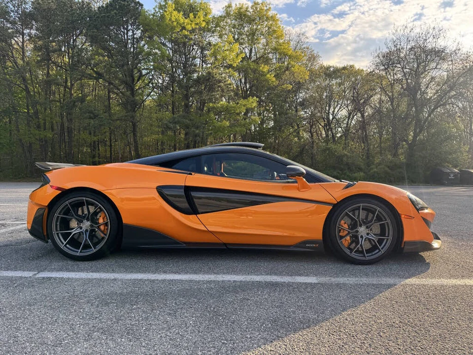 2019 McLaren 600LT - Image 9 of 31