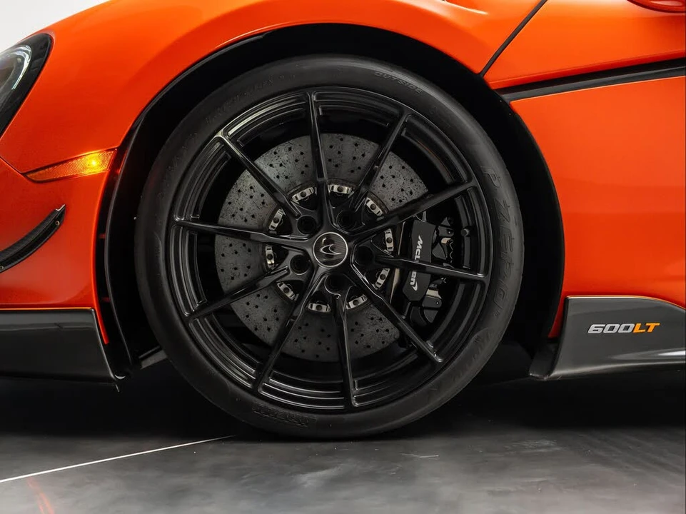 2019 McLaren 600LT - Image 14 of 31