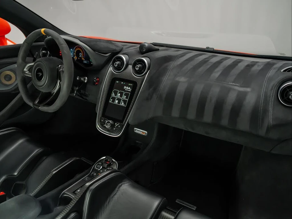 2019 McLaren 600LT - Image 27 of 31