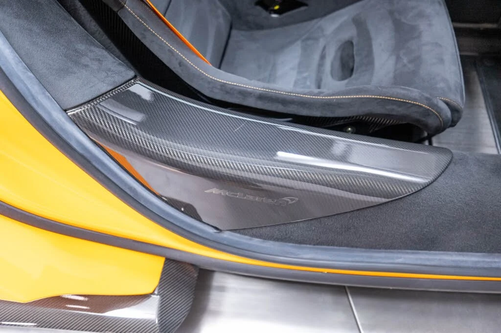 2019 McLaren 600LT - Image 24 of 31