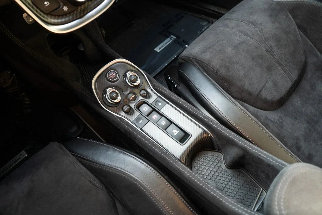 2019 McLaren 600LT - Image 30 of 31