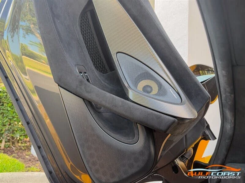 2019 McLaren 600LT - Image 24 of 31