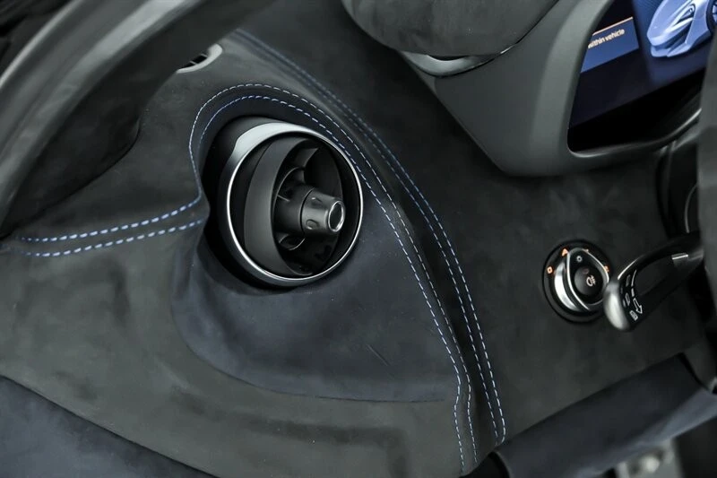 2019 McLaren 600LT - Image 25 of 31