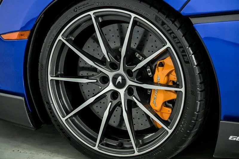 2019 McLaren 600LT - Image 17 of 31