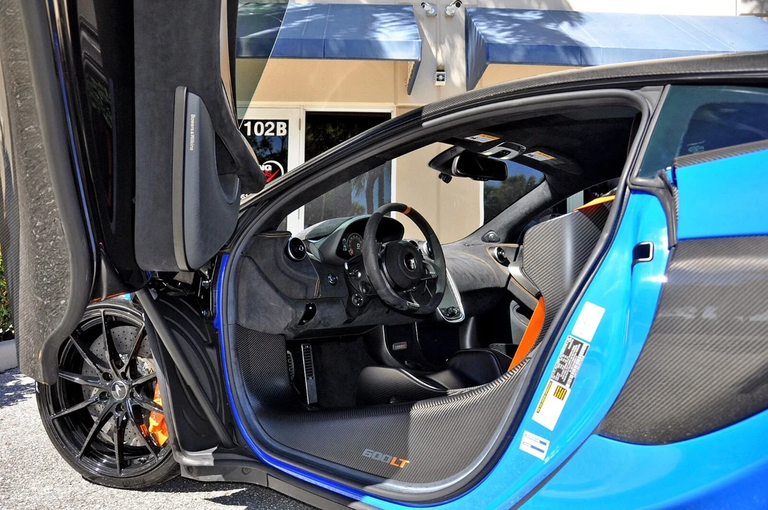 2019 McLaren 600LT - Image 13 of 21