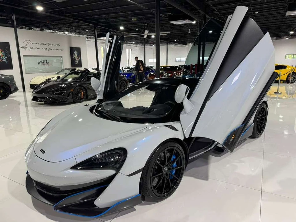 2019 McLaren 600LT - Image 11 of 12