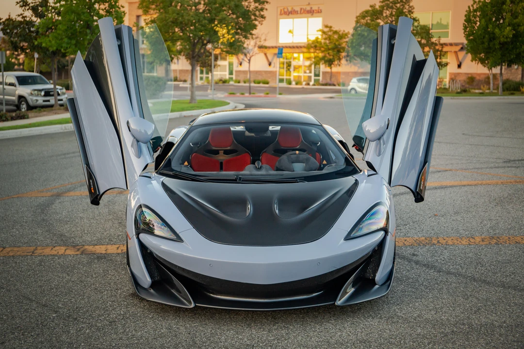 2019 McLaren 600LT - Image 8 of 31