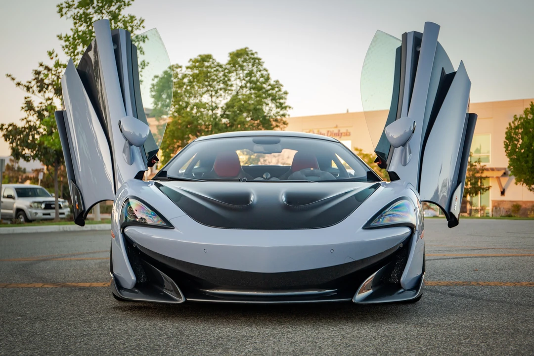 2019 McLaren 600LT - Image 9 of 31