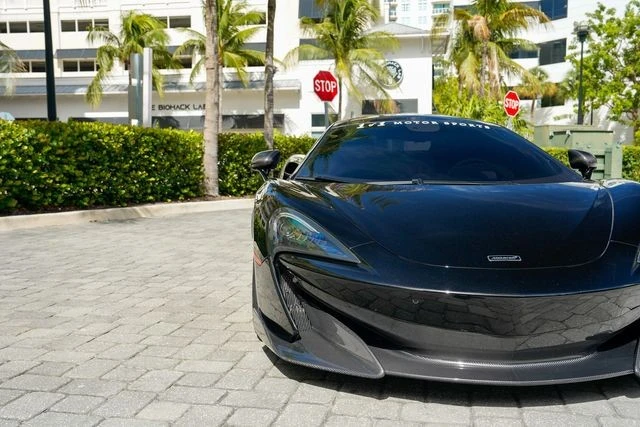 2019 McLaren 675LT - Image 6 of 31