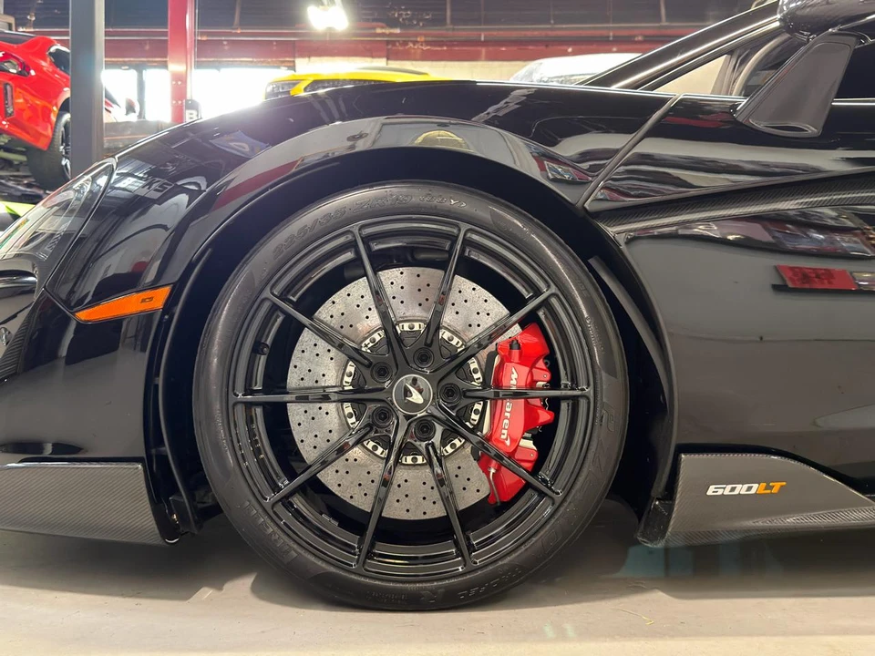 2019 McLaren 600LT - Image 13 of 31