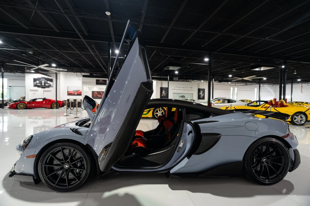 2019 McLaren 600LT - Image 4 of 31