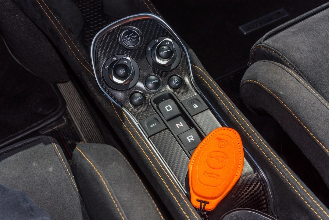 2019 McLaren 600LT - Image 12 of 16