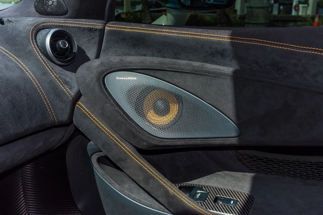 2019 McLaren 600LT - Image 10 of 16