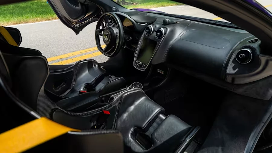 2019 McLaren 600LT - Image 20 of 31