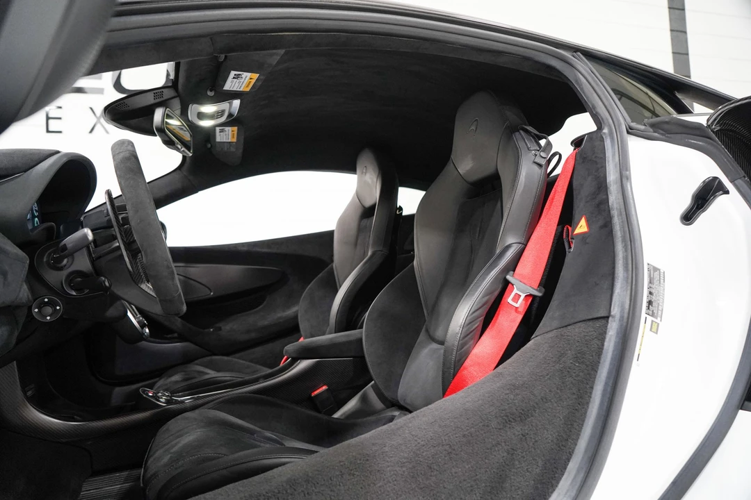 2019 McLaren 600LT - Image 9 of 31