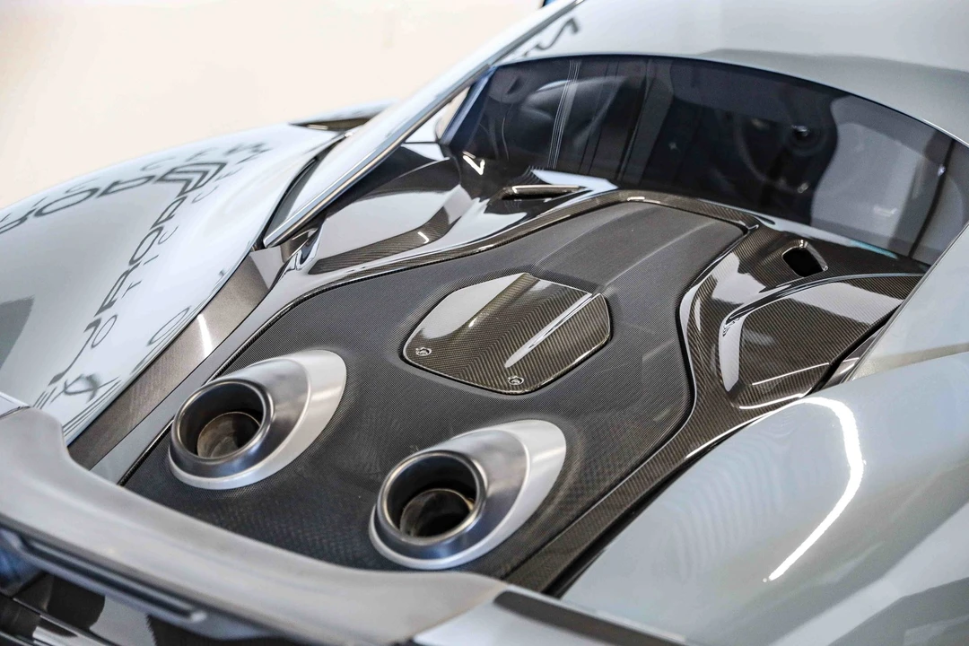 2019 McLaren 675LT - Image 28 of 31