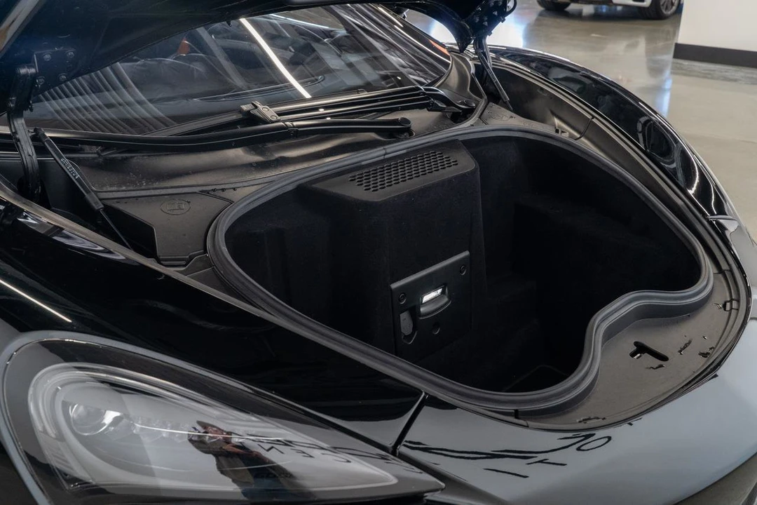 2019 McLaren 600LT - Image 13 of 21
