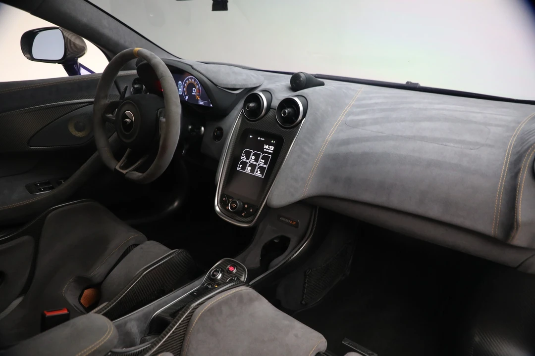 2019 McLaren 600LT - Image 28 of 31