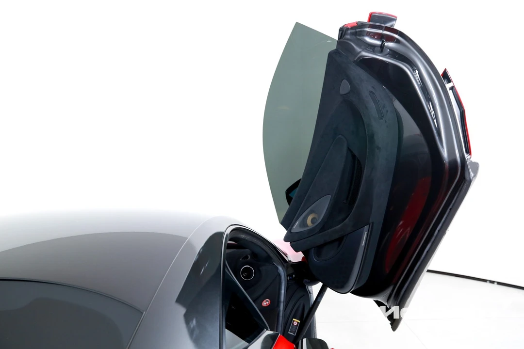 2019 McLaren 600LT - Image 17 of 31
