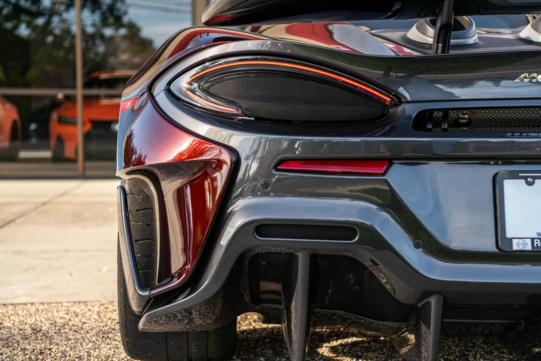 2019 McLaren 600LT - Image 27 of 31