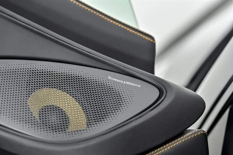 2019 McLaren 600LT - Image 17 of 31