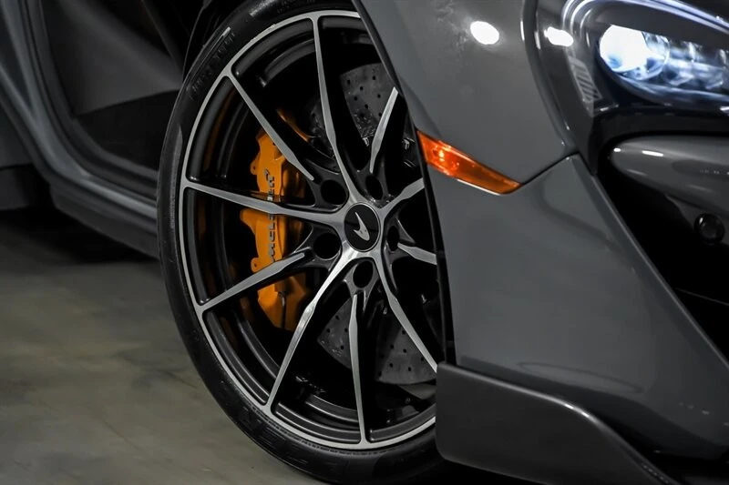2019 McLaren 600LT - Image 4 of 31