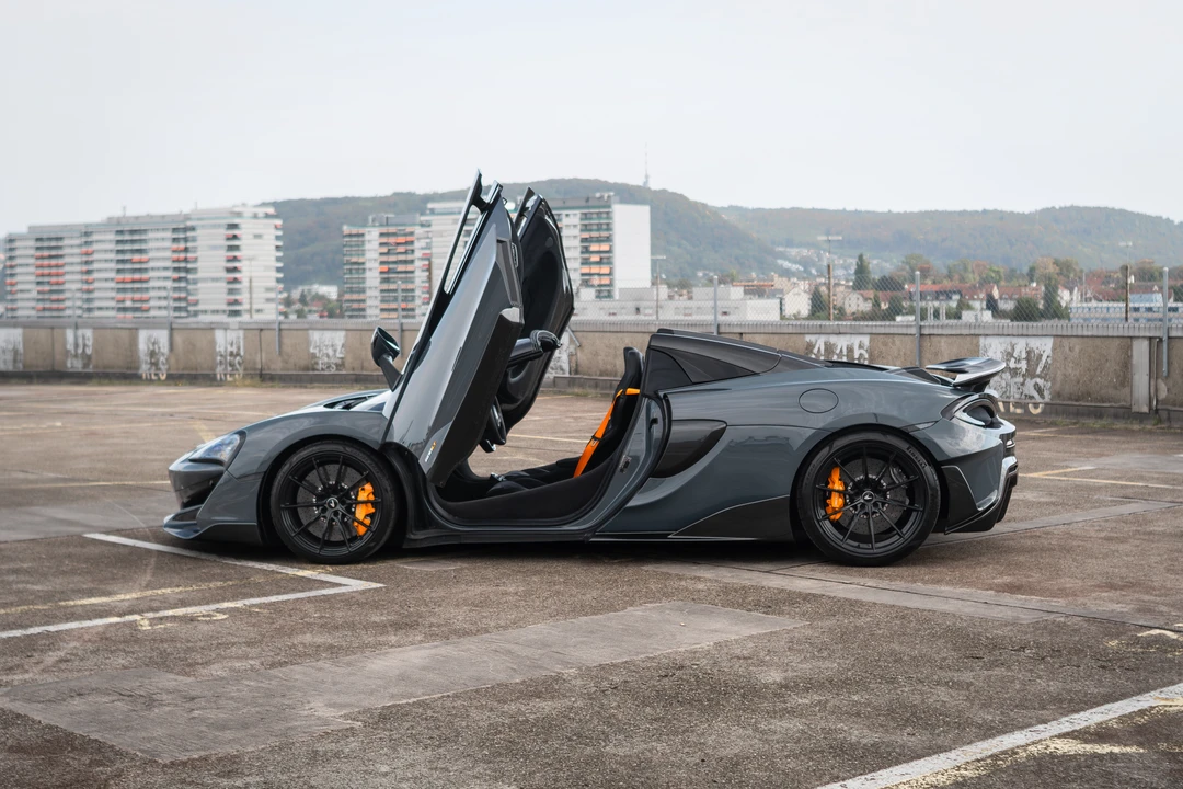 2019 McLaren 600LT Spider - Image 20 of 31