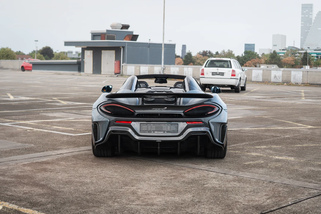 2019 McLaren 600LT Spider - Image 6 of 31