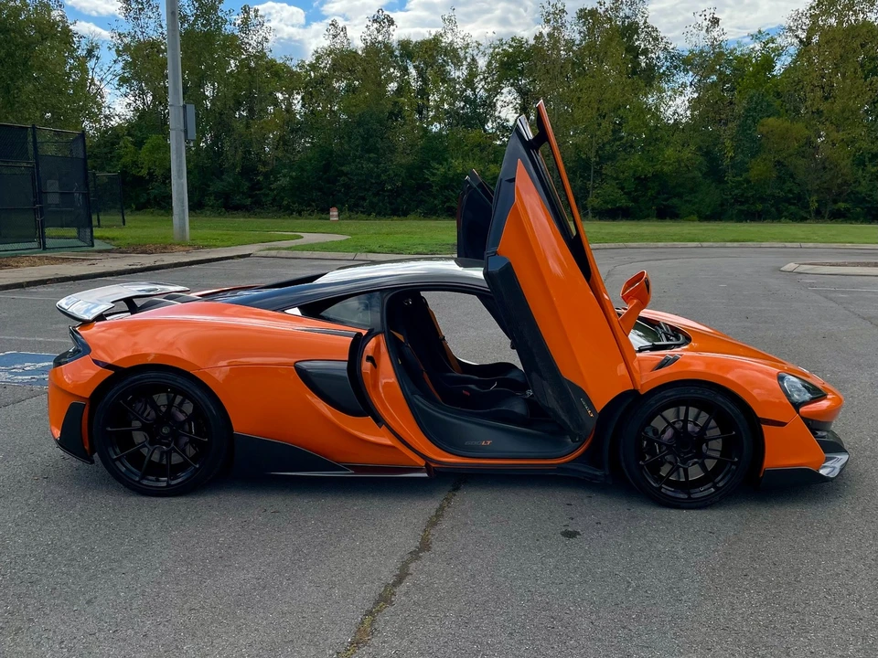 2019 McLaren 600LT - Image 8 of 21