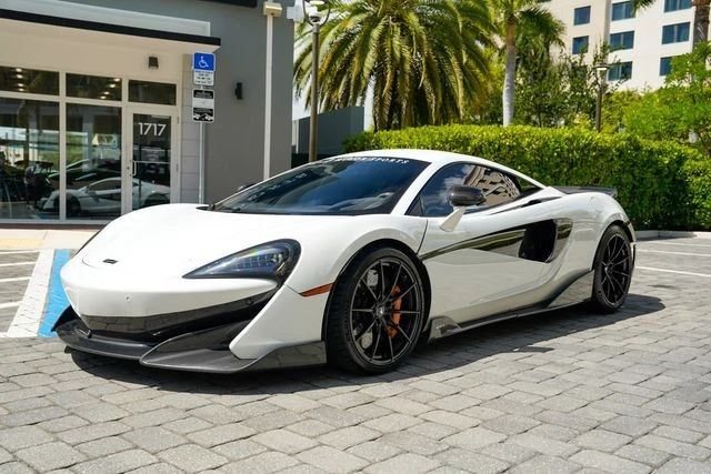 2019 McLaren 675LT - Image 8 of 31