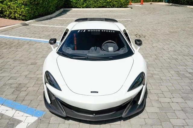 2019 McLaren 675LT - Image 4 of 31