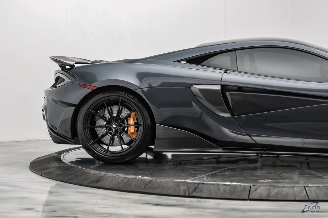 2019 McLaren 675LT - Image 29 of 31