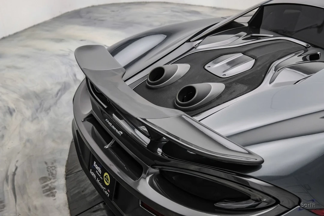 2019 McLaren 675LT - Image 19 of 31