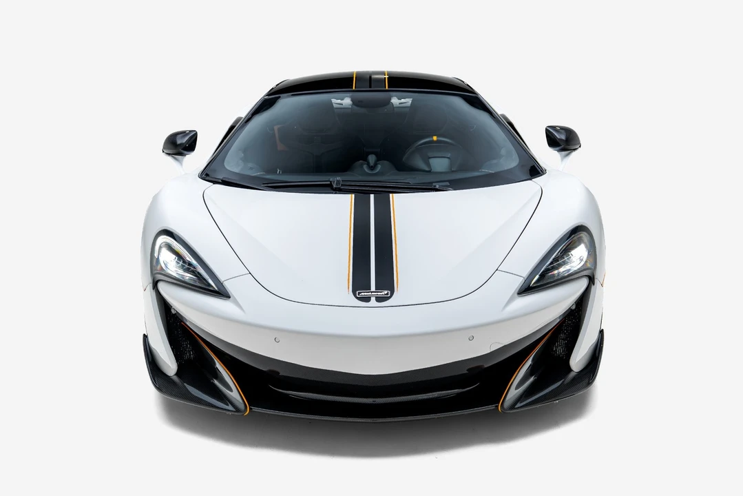 2019 McLaren 675LT - Image 9 of 31