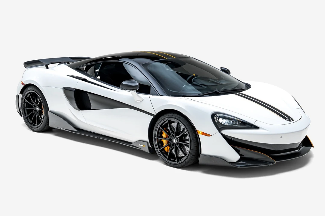 2019 McLaren 675LT - Image 10 of 31