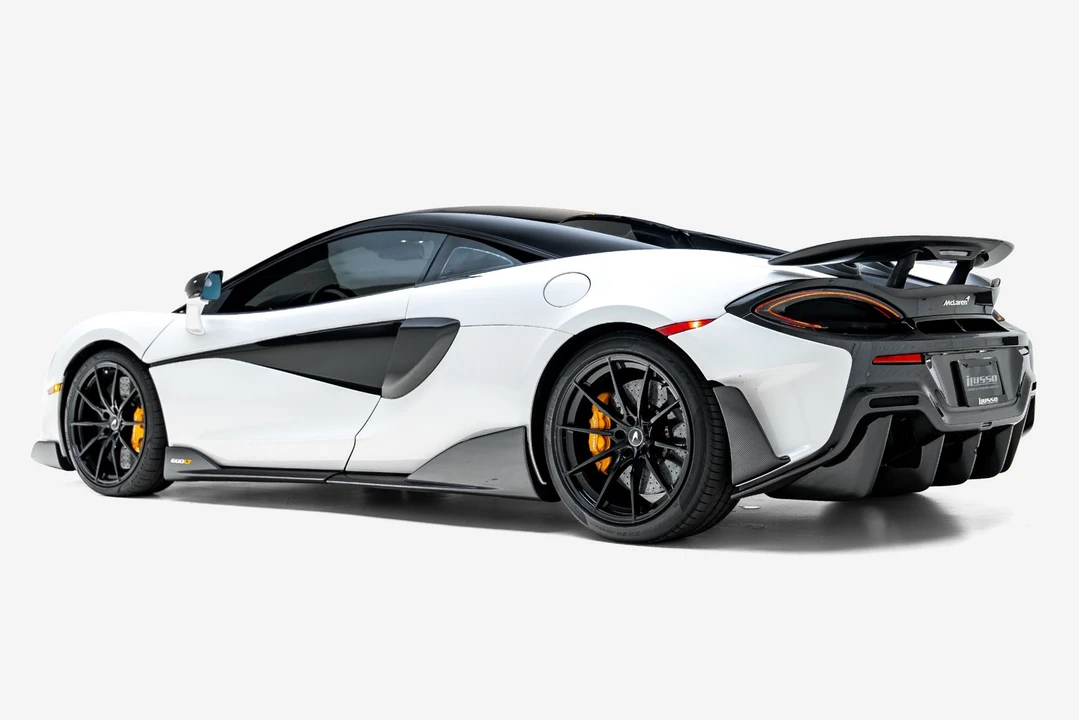 2019 McLaren 675LT - Image 7 of 31