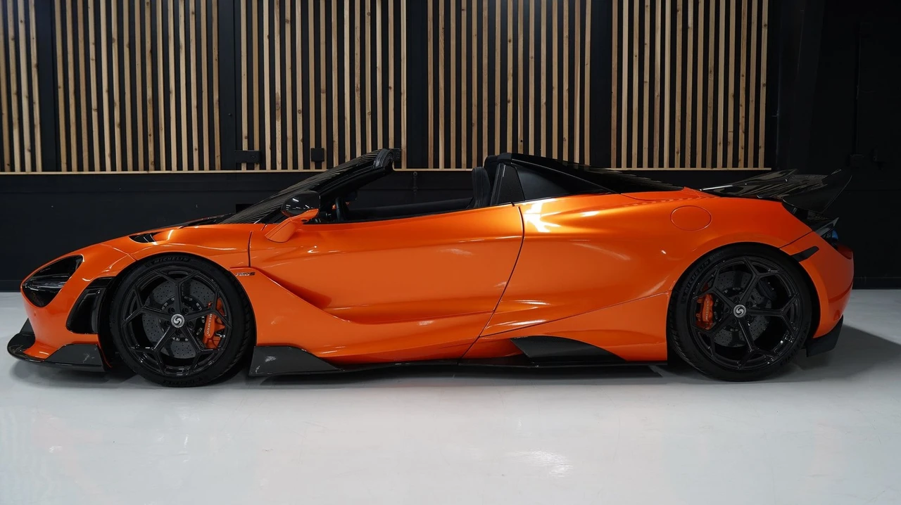 2019 McLaren 720S Spider - Image 9 of 21