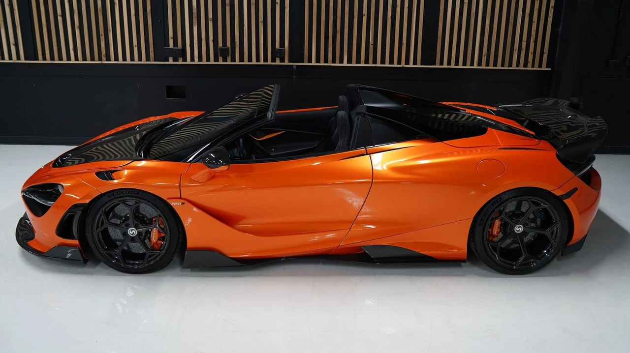 2019 McLaren 720S Spider - Image 10 of 21